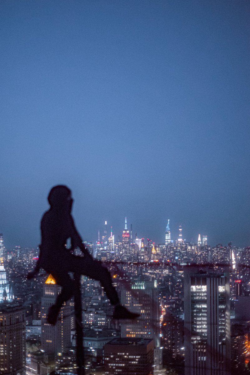 lilmahnaji's tweet image. Don’t wanna feel so alone at night