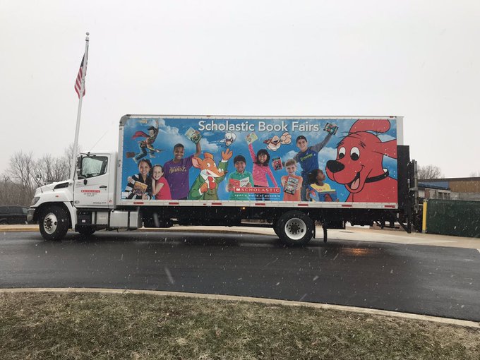 ⭐Look what arrived today! We will be setting up the Lone Pine Book Fair on Friday, Nov 5! Visit Our Online Site: scholastic.com/bf/lonepinesch…  <a href="/LonePineSchool/">Lone Pine Elementary</a> <a href="/bhschools/">Bloomfield Hills Schools</a> <a href="/BVlearns/">Bloomfield Virtual</a> #MiSchoolLibrary