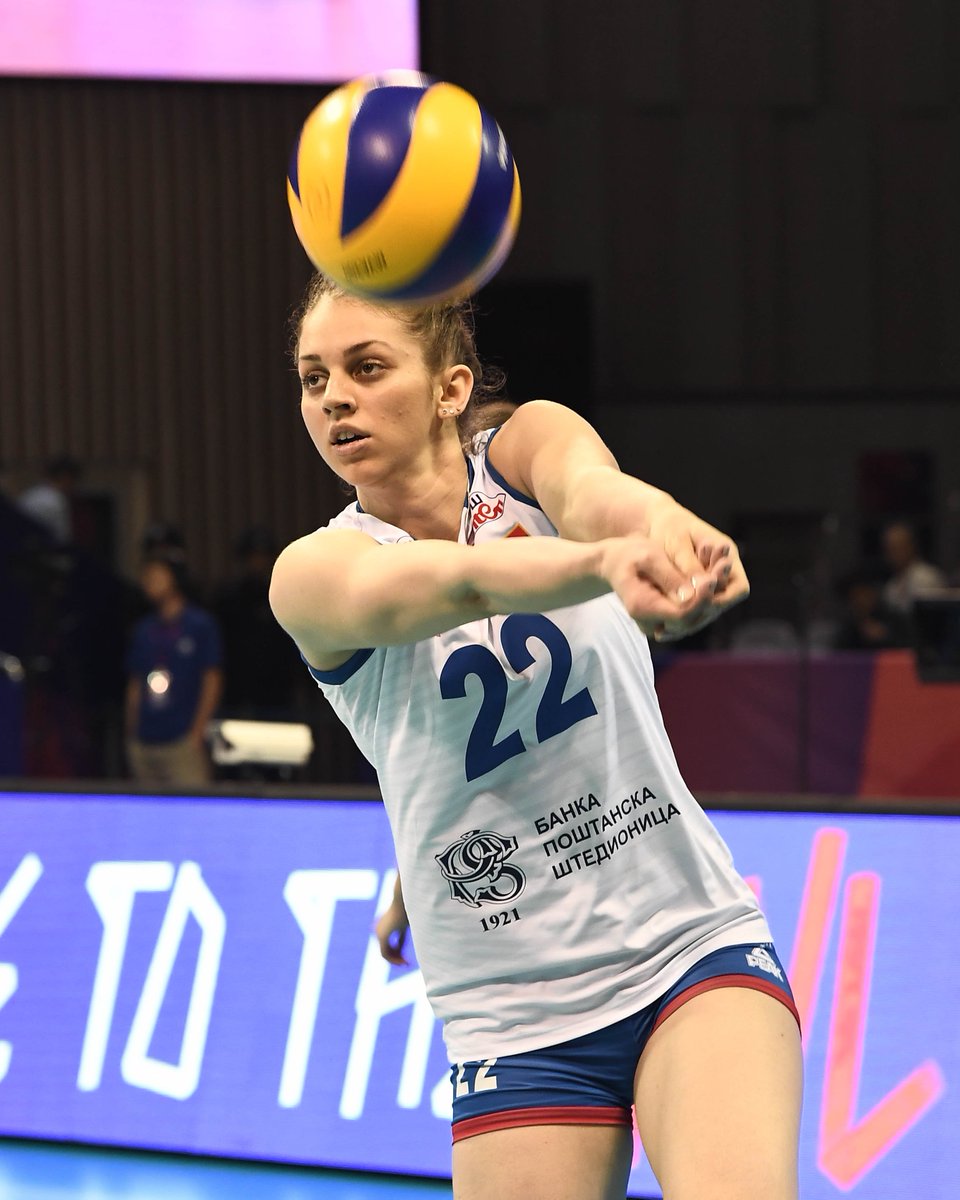 hourlyvolley's tweet photo. | Sara Lozo 🇷🇸
#Volleyball #Lozo #Serbia https://t.co/9xas0XtDpz