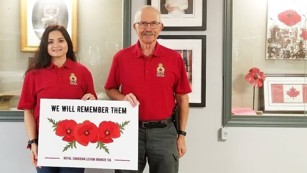 townsendsmithf's tweet photo. Did you get a Remembrance Day lawn sign from @royal_136? Proceeds from the lawn sign fundraiser campaign will go towards their poppy fund as well as Townsend Smith Foundation and our goal of building a hospice for North Halton. #MiltonON https://t.co/uW6LXiiOT8