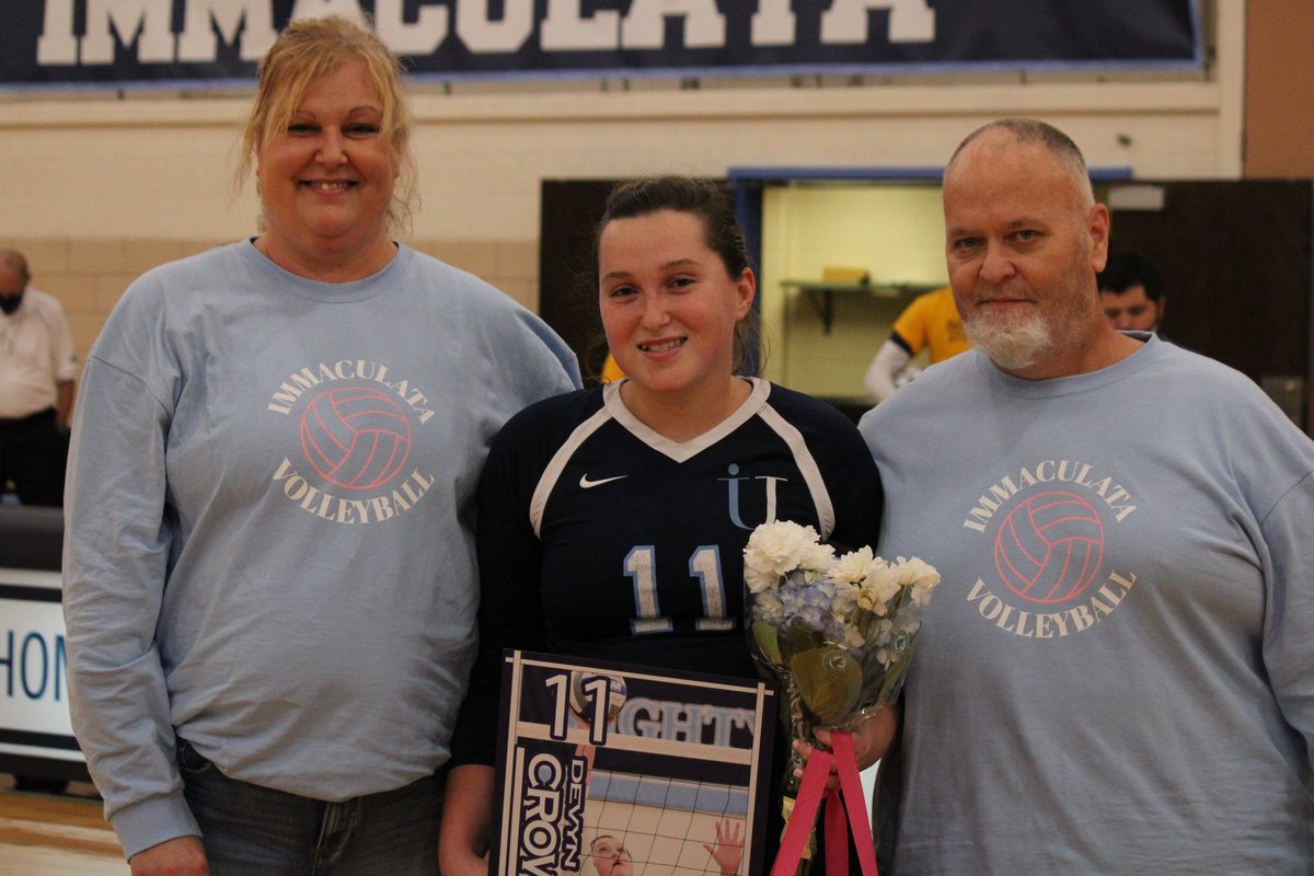 IUMightyMacs's tweet photo. On Friday, @iuwomensvball honored their 2021-22 senior class before their match against Centenary!

Congratulations to Devyn Crowder and Julianna Rotondo on their distinguished careers as Immaculata student-athletes!

#GoMacs https://t.co/3yv7mofK4B