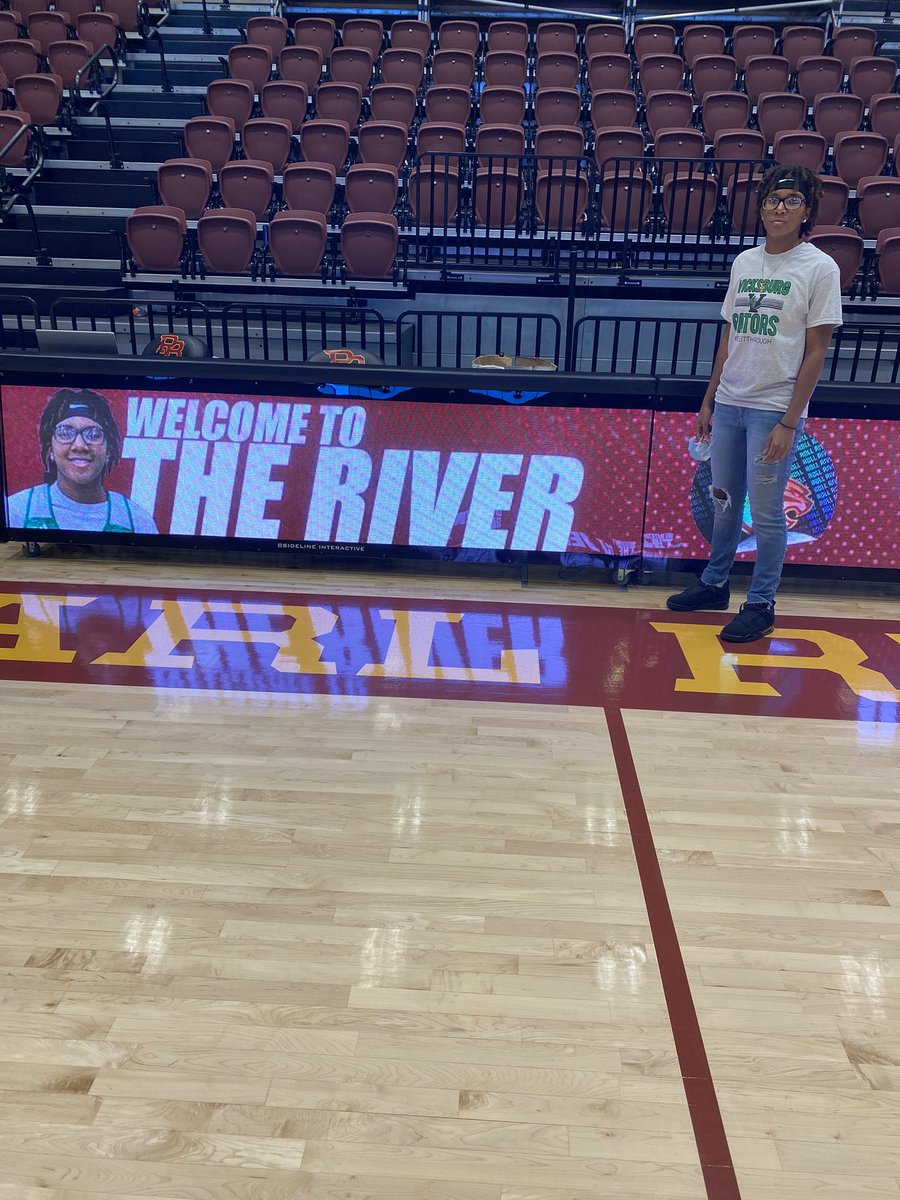 dess4xx's tweet photo. Blessed to receive an offer from Pearl River Community College. @PearlRiverWBB https://t.co/vQf1yhlwdl
