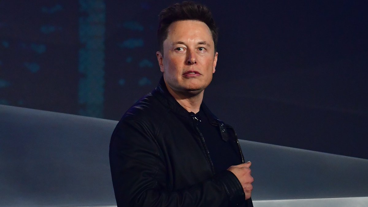BFMTV's tweet photo. Elon Musk prêt à donner 6 milliards de dollars pour lutter contre la faim dans le monde
https://t.co/YQolEZ7u76 https://t.co/hUEvN650XU