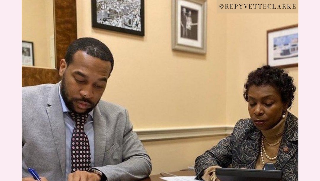 FibroidFoun's tweet photo. The Fibroid Foundation echoes @repyvetteclarke birthday wishes for her Chief of Staff, Chris Cox! ๐ We consider him a true friend and advocate for #HR2007 & the #fibroid community. Please join us in wishing him a very happy birthday! #healthequity #askHER
๐ธ @repyvetteclarke https://t.co/sjKWCUyDiI