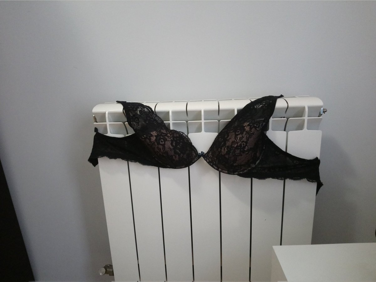 TitoConejo's tweet photo. La cosa está que arde...
#radiadoresexys
#lenceríafina
#sujetadornegro
#tetas #tits #pechotes
#onlyfans
#thebestofthemamasandthepapas
#pasióndegavilanes
#siesquevanprovocando
#estoconFranconopasaba
🌋👙♥️👙🌋 https://t.co/nsAas4JjtT
