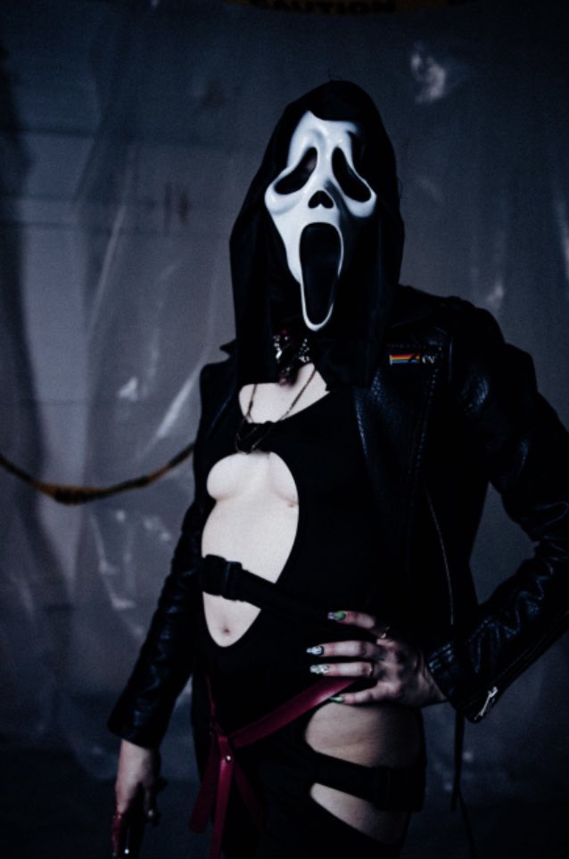 onmyguitar's tweet photo. Ghostface and Michael being besties ❤️‍🔥❤️‍🔥❤️‍🔥 https://t.co/d7vFMyVCTw