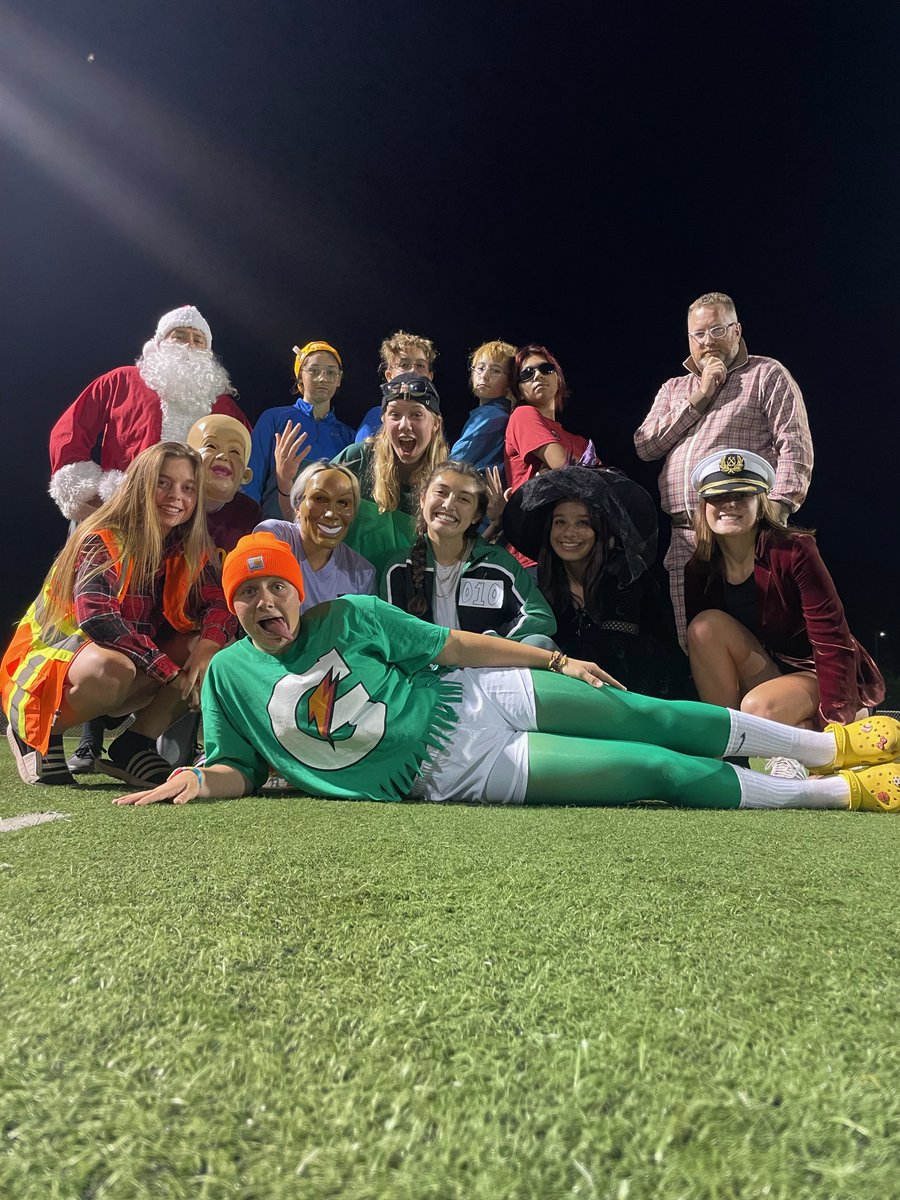 sanjuansouth's tweet photo. Great week of fun, family and soccer⚽️🎃🏆 #sanjuansouth #BetterTogether https://t.co/r4iBzIhoJ6