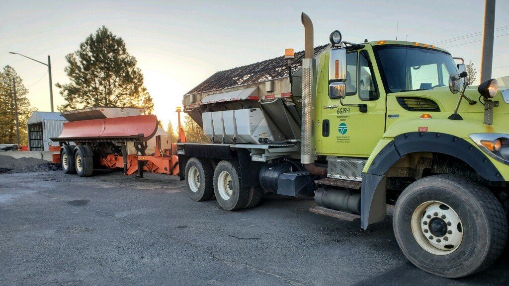 WSDOT_East's tweet photo. Our "OG" Tow Plow nicknamed, Plowie McPlow Plow, is hooked up to its truck, calibrated and ready for winter weather! This week and next, crews will be Tow Plow training around the Spokane area, so be on the lookout for Plowie McPlow Plow, The Big Leplowski and Sir Plows-A-Lot! https://t.co/PnyidPk0c8