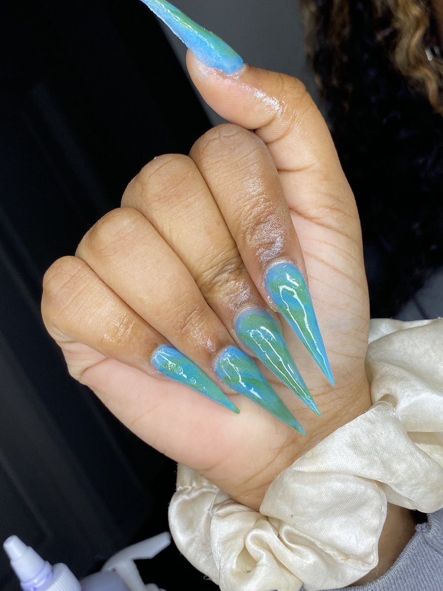 lyahdc_'s tweet photo. Itโs Giving Mother Nature ๐๐ฆ
Plus it glows ๐ฅณ
#uwg #uwgnails #uwg25 #uwg24 #uwg23 #uwg22 #atlnails #explore #carrollton https://t.co/UerkAtdv9W