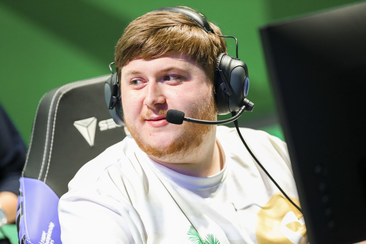 I'm still under contract with <a href="/FlyQuest/">FlyQuest LTA NORTH CHAMPS</a> but they have allowed me to explore options for 2022.

5X 1st Academy Regular Season
2X Academy Playoffs Wins
1 Year LCS Experience
1K LP NA, 800LP KR(s9) 
Currently bootcamping 800LP EU

Contact me via xdiamondgg@gmail.com
RTs appreciated