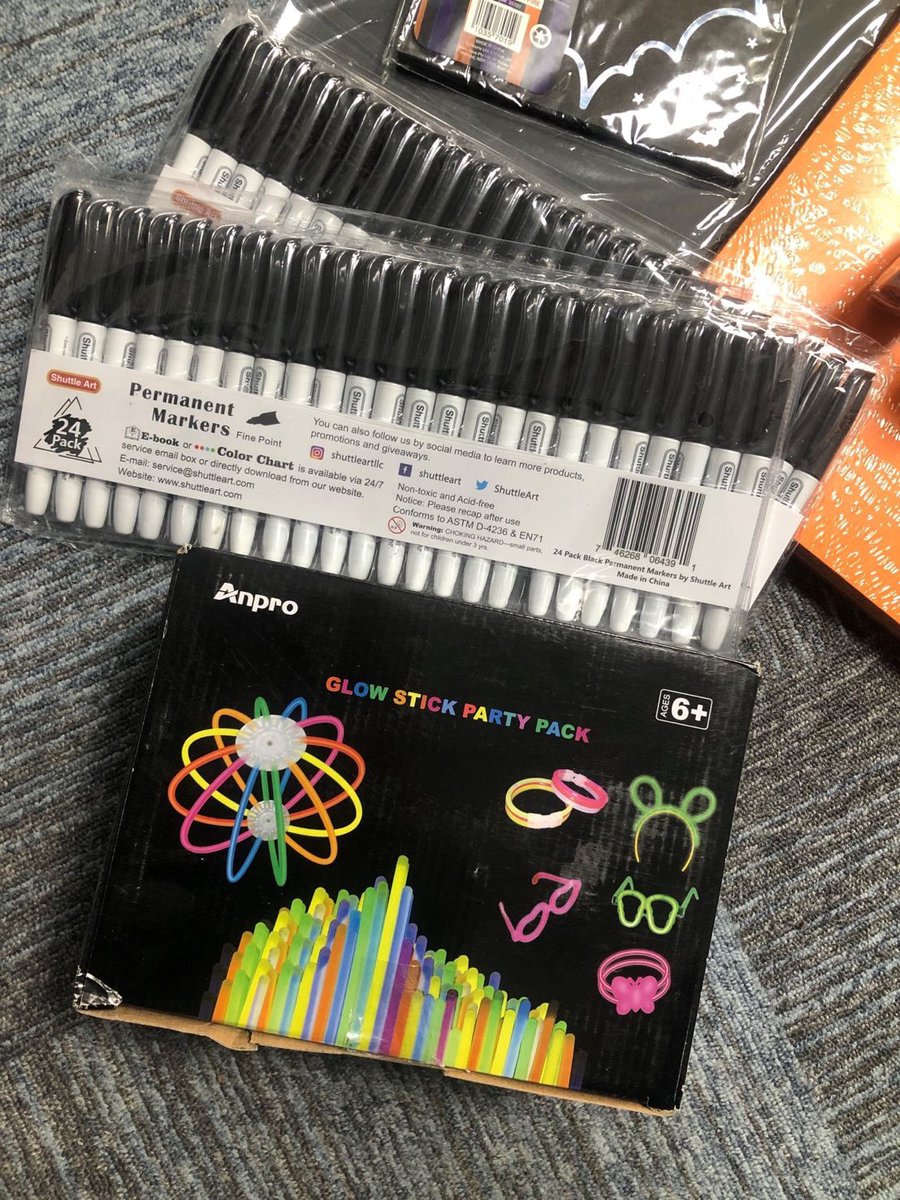 Sheridan Lifts were delighted to offer a hand to Stockport Homes Group last week, with a Halloween themed community event being held in Lancaster Hill. 

Local families within the area recently set up a Community Group to bring the area together offering great events such as