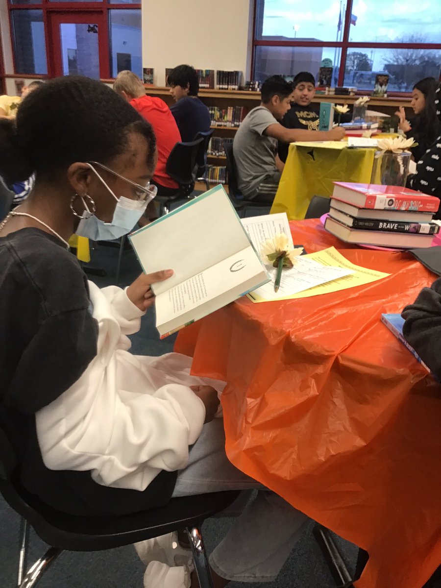 mmscardslibrary's tweet photo. We have successfully completed Day #3 of our MMS Library Cafe! Seventh grade students found some new, appetizing books to read! 
@mmscardslibrary @MMSCardinals @melissaisd #Read2Grow https://t.co/ilAvgZd2Ii