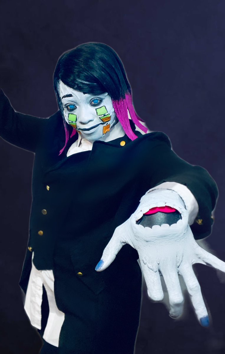 GammaRaeCosplay's tweet photo. #Enmu #lowermoonone #mehronmakeup https://t.co/Mf06BkaPaH