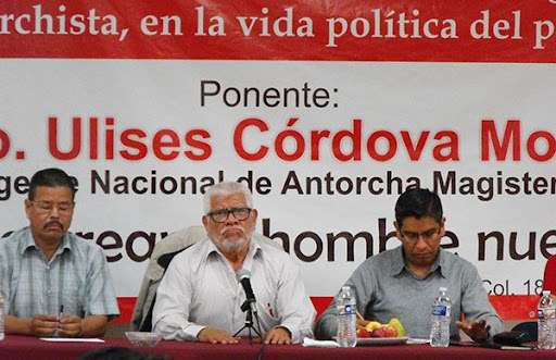 AntorchaMagis's tweet photo. Buenos días. Te invito a que leas la #Opinión semanal del artículo: ¿Qué es la educación? una clara explicación de cómo es saqueada por un sistema capitalista.  Visítanos en en la pagina de Facebook https://t.co/Gt2UEzfXtm
y deja tu comentario: https://t.co/q4qPoag76d