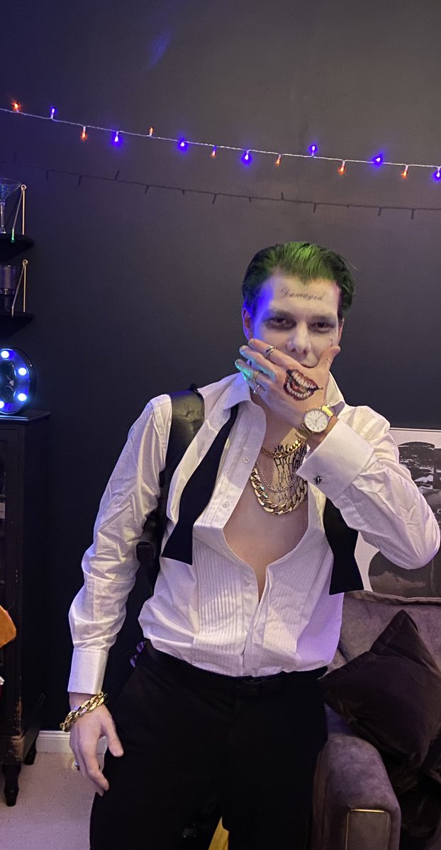 SBX_Sam's tweet photo. So who enjoyed Halloween. I know I did. #halloween2021 #Joker #SuicideSquad https://t.co/CiGnIm4Y7x