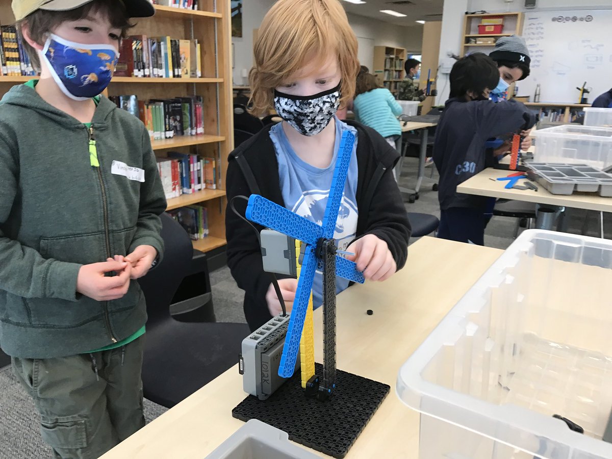 École PJ tweet media