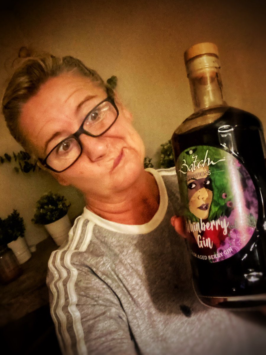 5littleboys1's tweet photo. Day 1 of @alzheimerssoc #QuitForABit & those lovely people at @BatchDistillery give me this! Their November #Innovations π© Roll on December! π https://t.co/TTh3nJJtw9