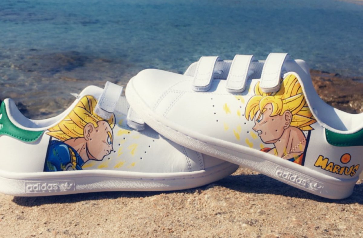 BaliKustom's tweet photo. Custo DBZ ! 

Encore quelques places pour avoir ses baskets pour noël 🎄 https://t.co/8nEBLOyzVK