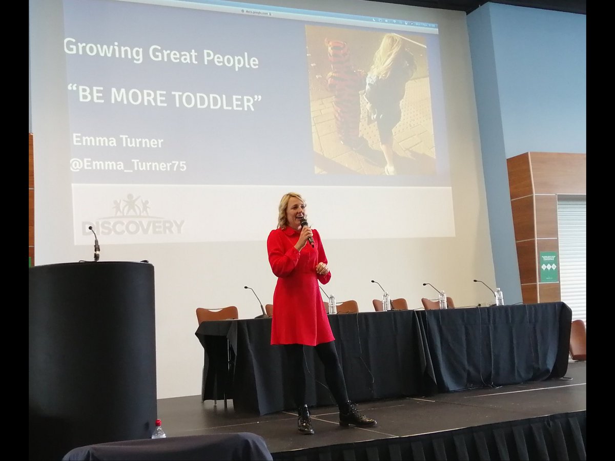 AmyCarlile01's tweet photo. Thank you @Emma_Turner75 for a truly inspiring keynote at the
#LEOConference21. A great opportunity to explore the ways we can all help to build a culture where people thrive.
π Moral purpose
π Emotional buy-in
π Clear, shared and well understood plan
#GrowingGreatPeople https://t.co/9OlLwz2oyN
