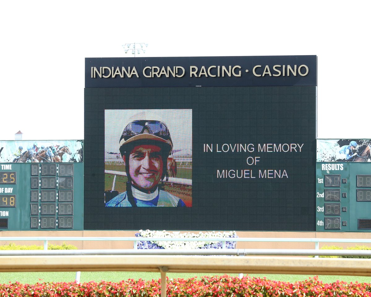 Tammy Knox on Twitter "Indiana Grand jockeys held a moment of silence