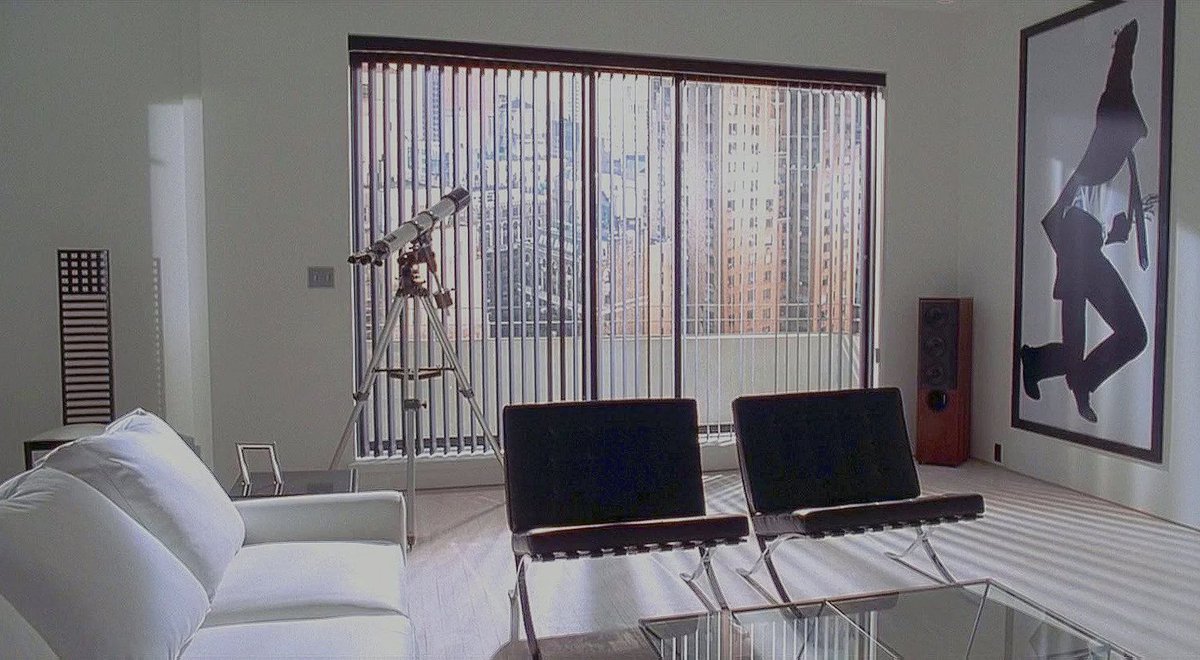 pradawestwood's tweet photo. patrick bateman’s nyc apartement https://t.co/n9lZu9mwtU