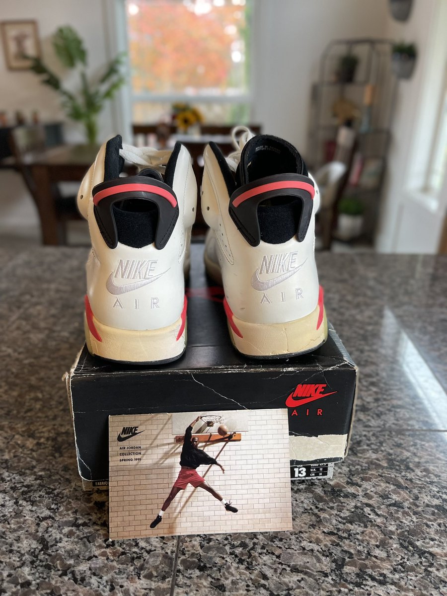 danieljduran100's tweet photo. Did a photoshoot for some friends yesterday and they knew I was into shoes. Offered to give me a pair of shoes they’ve had in their garage in exchange. Wasn’t expecting a close to deadstock pair of 1991 infreds 6’s with the original catalog and everything. So cool! https://t.co/HmJY2XrbdF