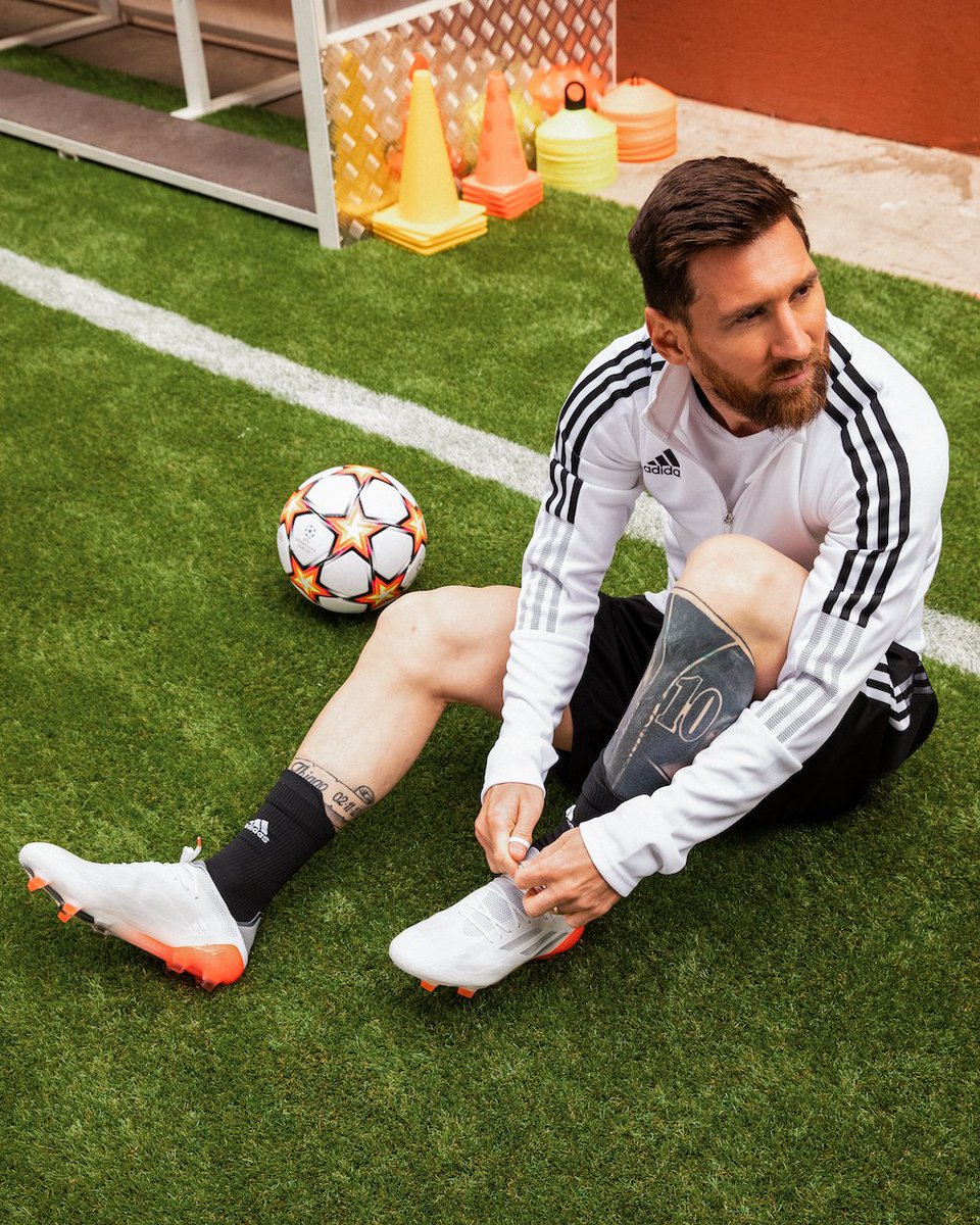 Nikys_Sports's tweet photo. Light up the pitch in #XSpeedflow from the all new Whitespark Pack, available now In-Store and Online

#nikys #adidasfootball #adidas https://t.co/tcP1nsm2HL