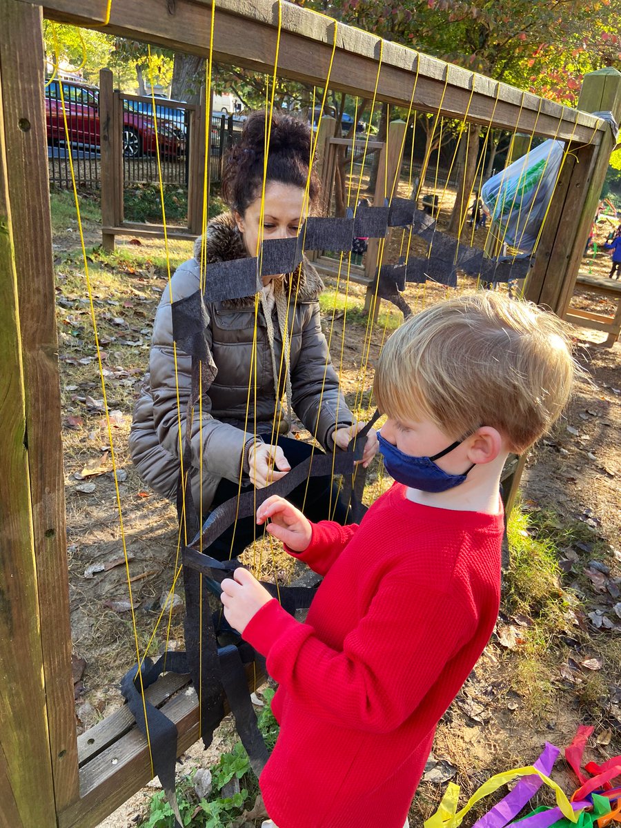 Anne Riley tweet media