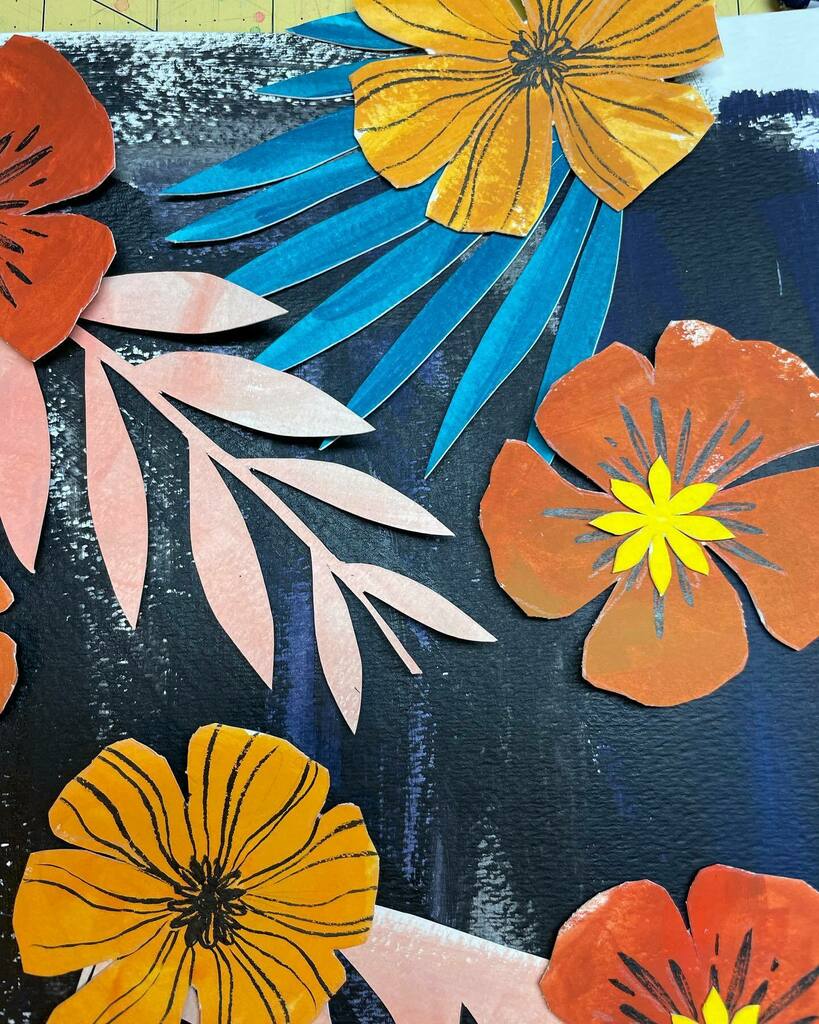 PomeloandPomelo's tweet photo. 3D sketching? Every so often I get an idea for a print that needs to be worked out physically. I love the happy accidents that lead to new ideas!
#printdesigner #surfacepatterndesign #illustrator #paperart #paperpattern #onmydesk https://t.co/AyVObS5OwA https://t.co/URZkx1Yo48