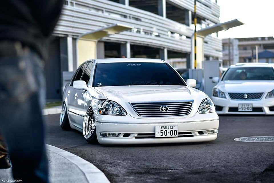 JUNCTIONPR0DUCE's tweet photo. JUNCTIONPRODUCE
ノーマルバンパー改エアロ
UCF30/31後期用
好評販売中！ https://t.co/AE3bFxqaiX