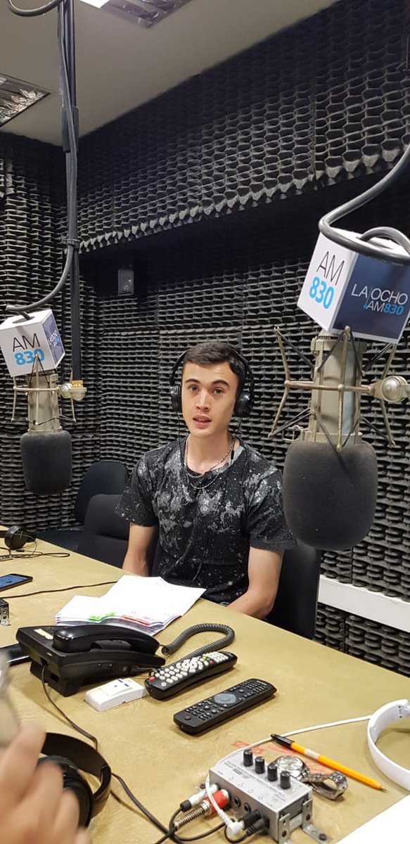 JulyZapata14's tweet photo. #RUBENFRAGACLG 📻🎙️ // 

#LT8 #RUBENFRAGACLG #DE22A00HS #PRODUCTORPERIODISTICO #COLUMNISTADEPORTIVO #INFORMACIONCONFIABLE #ANALISIS 
#Rosario #SantaFe #Argentina https://t.co/KbbRIWWdkT