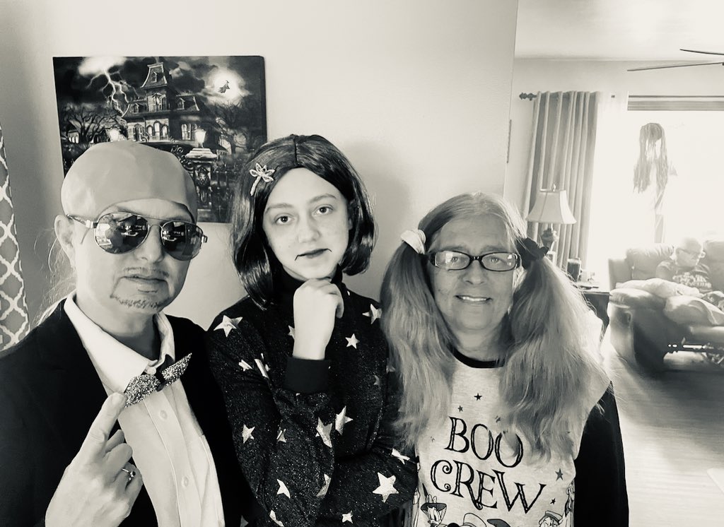 kate4494's tweet photo. Had fun pretending to be my favorite artist in the world, @pitbull for #Halloween A true honor!!ππ #IFearGood #pitbull #ifeelgood https://t.co/GEMBc7ASok
