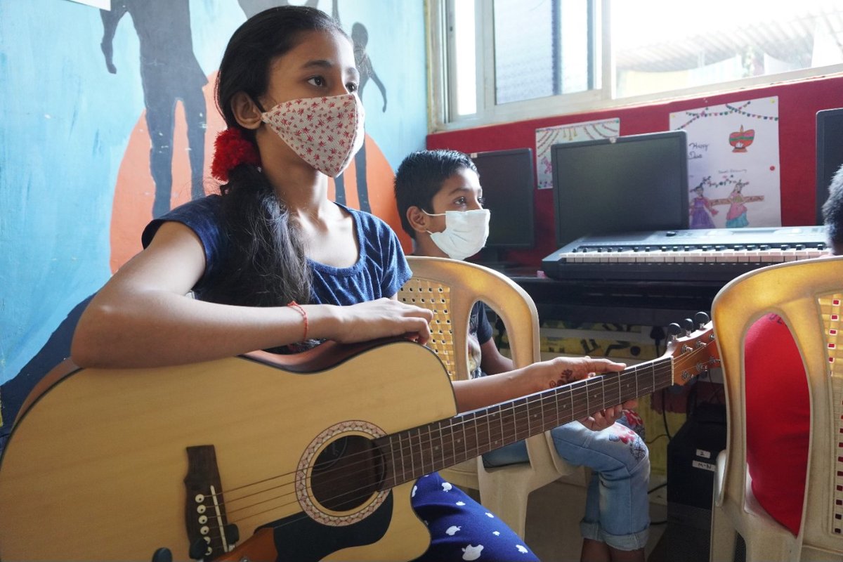 Music Heals Int. tweet media