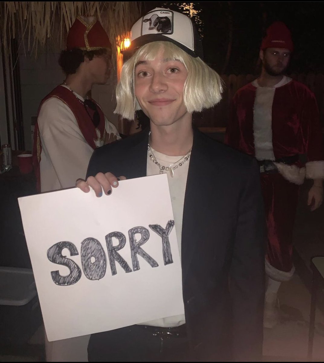 ‘formal apology’