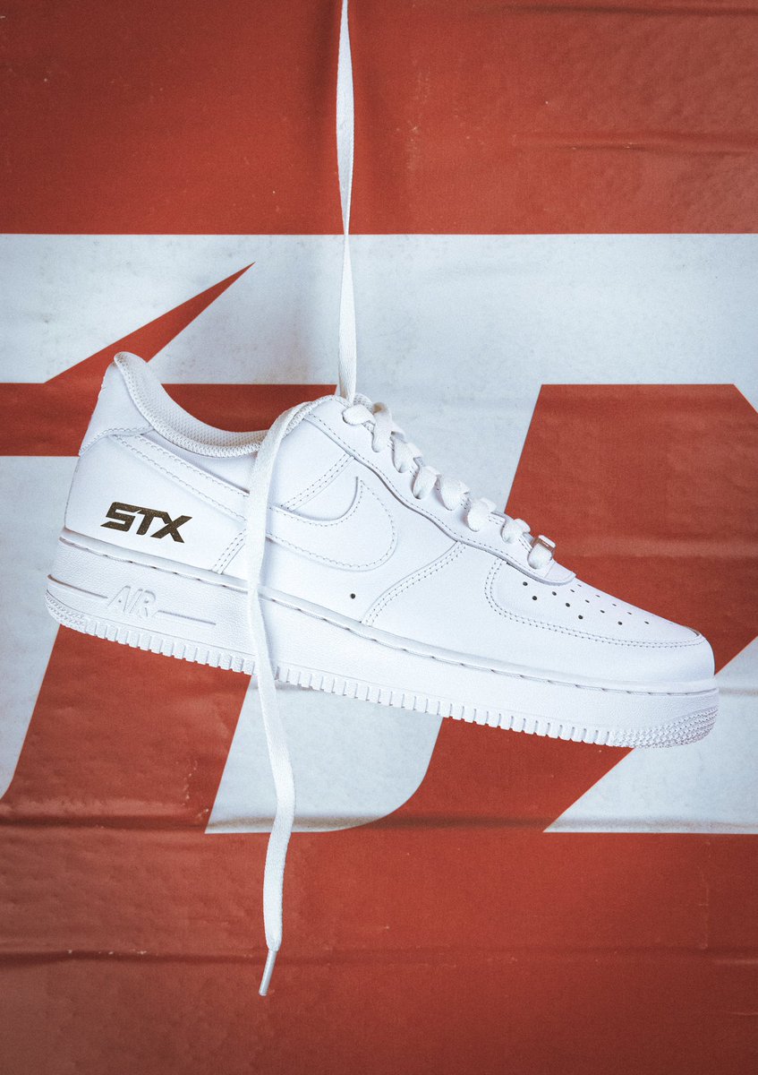 DawsonKnoch's tweet photo. To clean 🔥 definitely one of my favorite shoots. @STXmlax @Nike https://t.co/CMyQrYM1bV