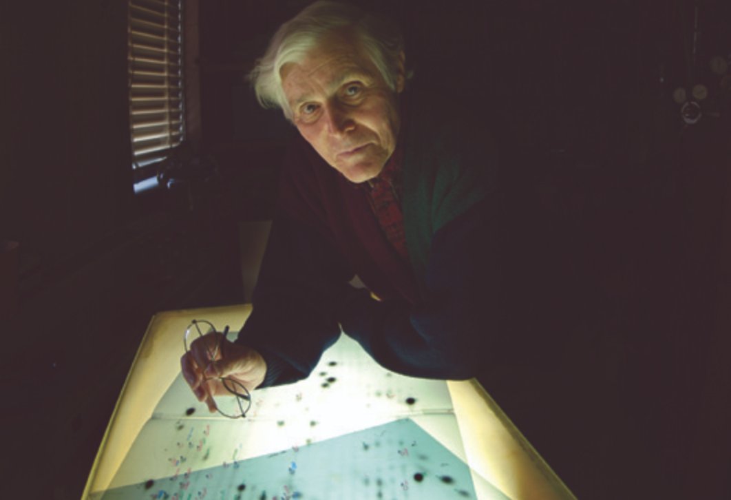 On this day, 44 years ago, Carl Woese published his discovery of the third domain of life: archaea! You can find the paper at pnas.org/content/74/11/….
