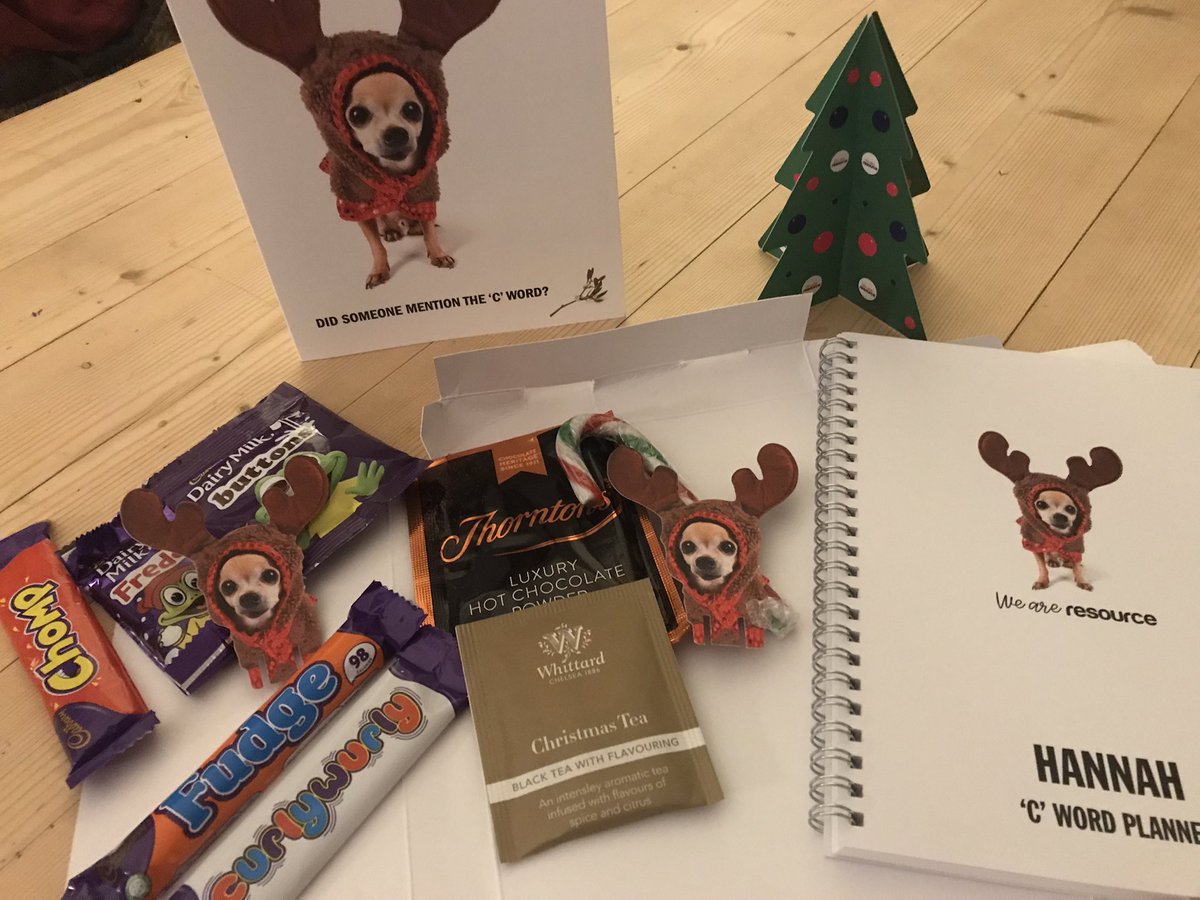 It’s a hard rule that we don’t normally #MentionTheCWord at home until Dec 1 - but loving this from <a href="/WeAreResource/">resource</a>! Thanks team - ace idea (as always!) and really brightened up my day 🎄🍫 PS - will neither confirm or deny that I am currently wearing the deer headband…