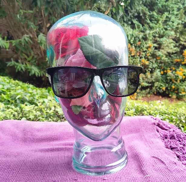GadgetExplained's tweet photo. REVIEW: Reframe your sound is #Soundcore's newest slogan for their newest audio solution - Frames - a pair of #bluetooth speaker #glasses with interchangeable frame front!
https://t.co/S6UKHBXwnl @soundcoreaudio @AnkerOfficial @Soundcore_JP #SoundcoreFrames https://t.co/DrIK7QrUKO
