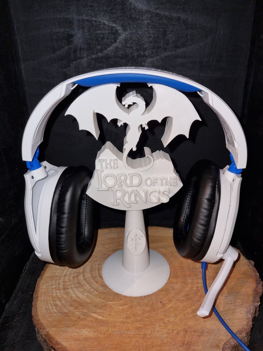 LC3DPRINTS's tweet photo. #3dprinting #3dprints #3dprintlife #ender5pro #LordOfTheRings #headphonestand #Christmasideas #christmasiscoming https://t.co/gaHv943uPr
