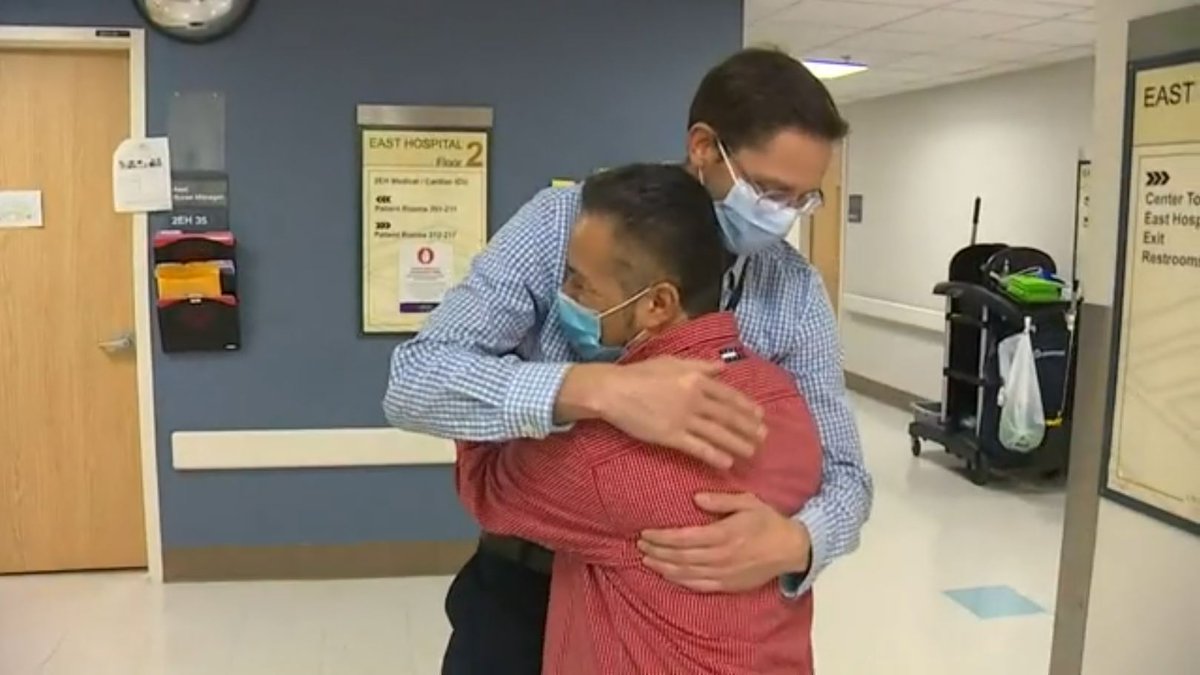 COVID-19: un patient non vacciné retourne à l’hôpital pour s’excuser tvanouvelles.ca/2021/11/01/cov…