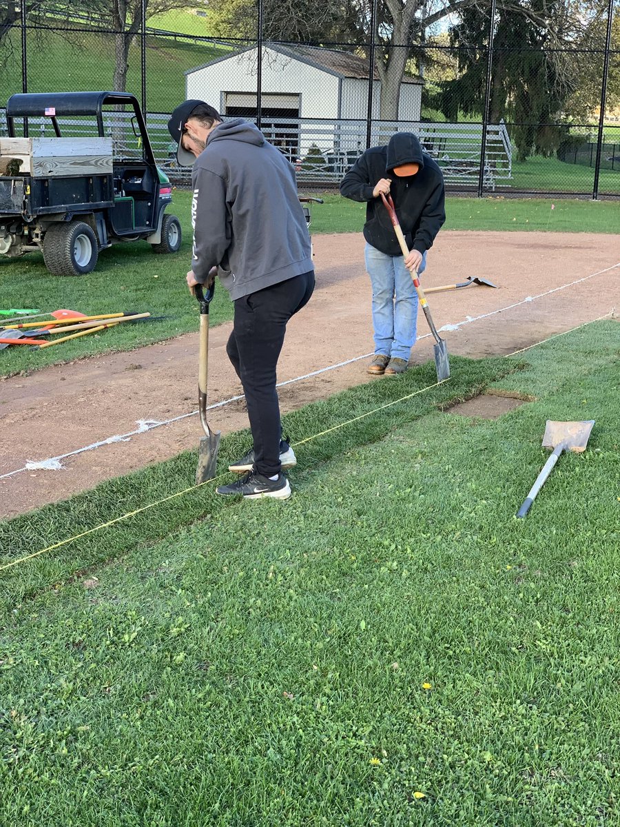 CobleskillBase's tweet photo. #FreshUpGrade #FallFieldWork https://t.co/qgCeu82UiX