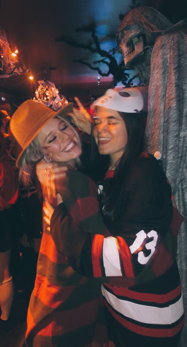 lrnmccartney's tweet photo. freddy vs jason #HappyHalloween2021  @quincheeze https://t.co/F7jbQplmAR