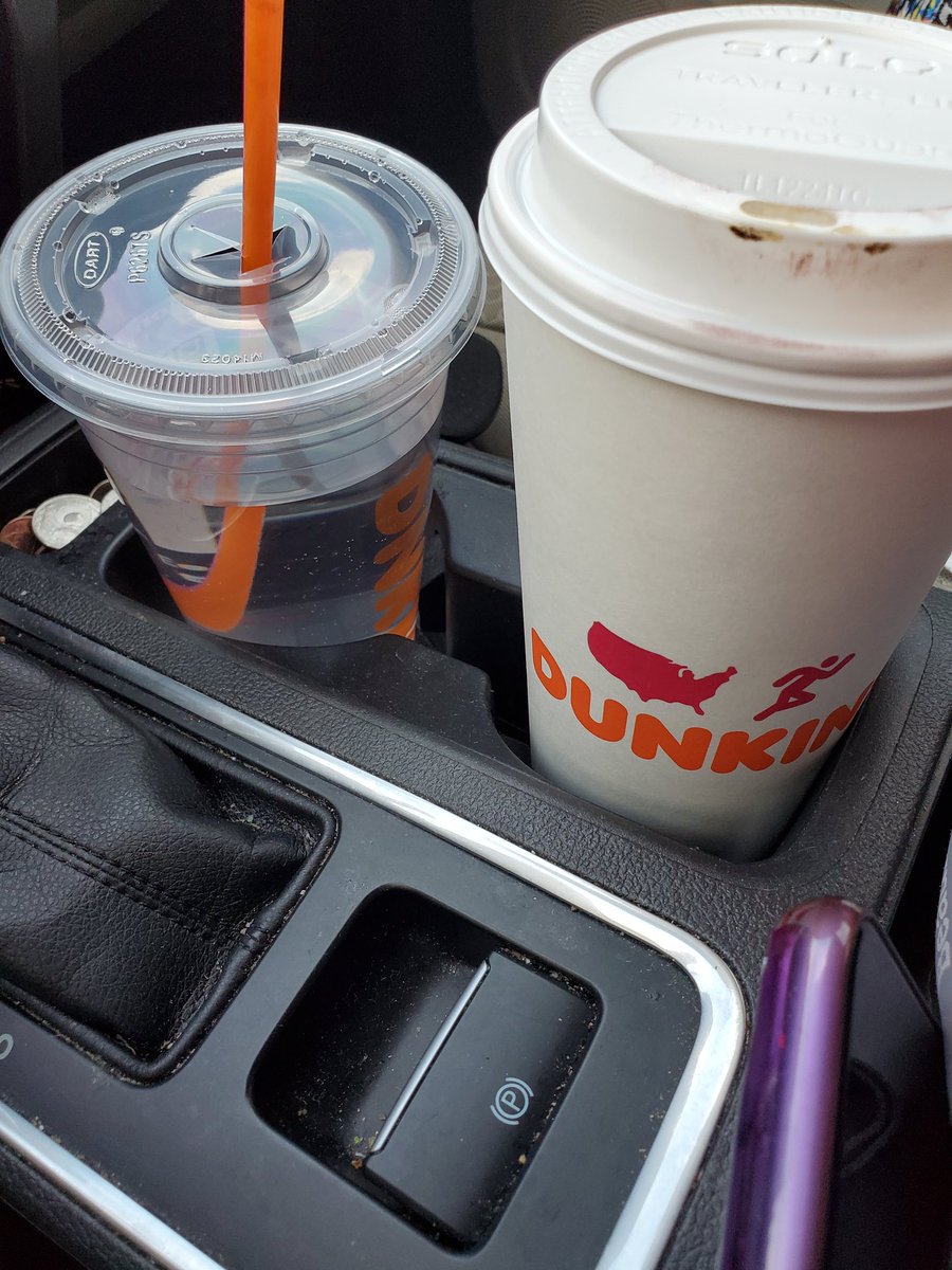 nikkiangelblais's tweet photo. Had to start my work night off right...
#nikki2drinks
#nikkifreedrinks
#beveragequeen
#dunkinqueen
#hydrationqueen
#theyknowmyname https://t.co/PdR24H96Jj