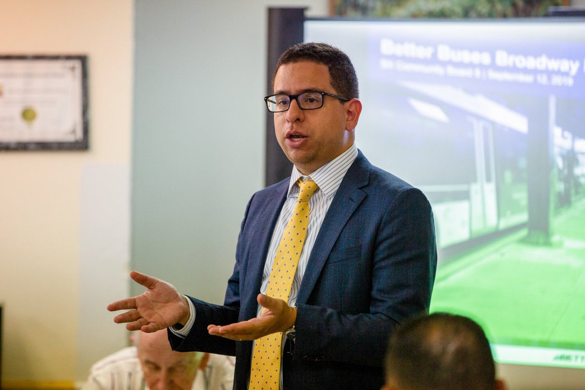 riverdalepress's tweet photo. #FirstOnline: Nivardo Lopez is leaving his post as Bronx @NYC_DOT commissioner to become New York's deputy secretary of @NYSDOT under @GovKathyHochul ... https://t.co/VhFEC6GLvL https://t.co/iFFrg8Mrlh