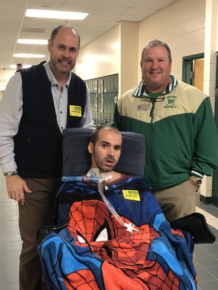Bwolvesbaseball's tweet photo. It’s not trophies,rings,wins and losses that impact others. It’s how you make people you come in contact with feel. Michael and his family impacted this program and we are blessed for the example set in how we should love others. The Wolves send our thoughts and prayers. 🤟 https://t.co/6WjP82FxP1