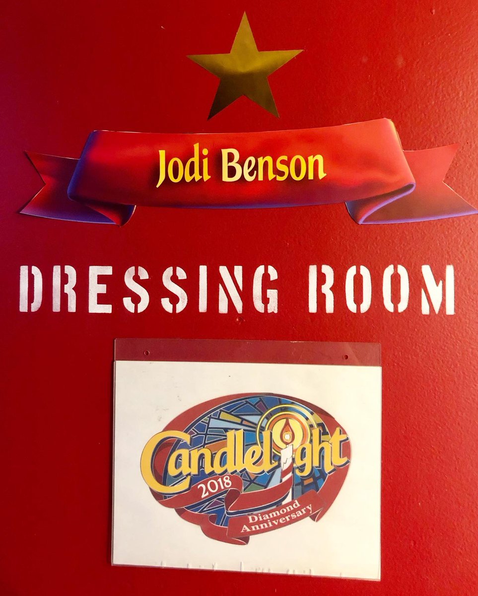 thejodibenson's tweet photo. EXCITING ANNOUNCEMENT🌟so thankful to be invited back to narrate 9 shows of Candlelight Processional at EPCOT
December 2,3 &amp; 4
This is the most special event for me to be a part of with my Disney family. I am thrilled my own family will be joining me as well. See you soon❤️ https://t.co/gldI3ZwR3a
