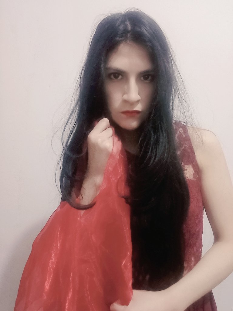 Lilibethrz's tweet photo. Bueno, un poco tarde, pero aquรญ mi intento de disfraz. Soy una novia fantasma, Xuan Ji me dijeron(?)
Que Pei-lan se cuide, jajaja.
#HappyHalloween2021 #Ghostbridge #XuanJiIFeelYou https://t.co/QkruJEtKYM