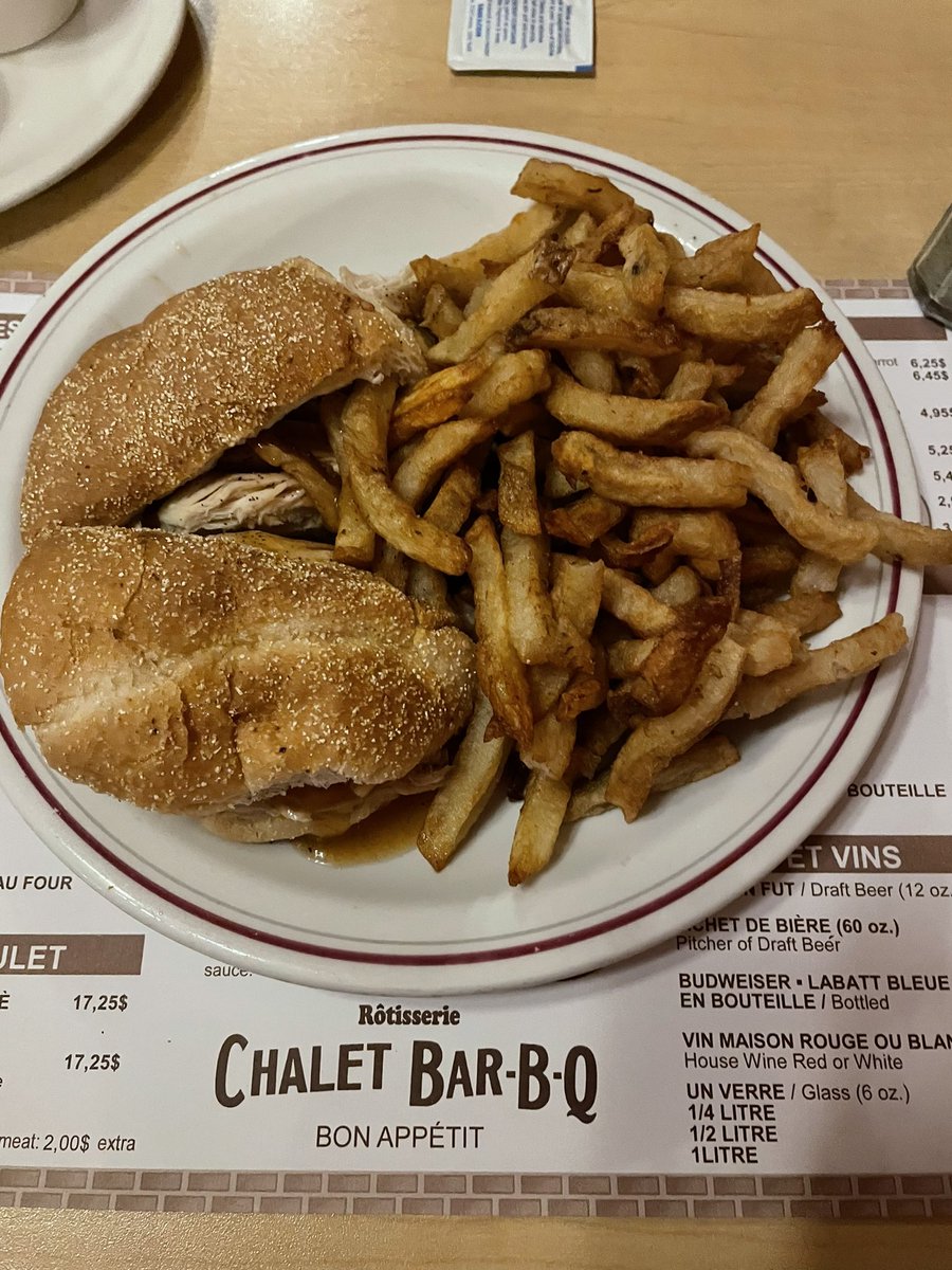 martinmo_70's tweet photo. I declare the pandemic over now that #chaletbbq has table service again. https://t.co/Q8GWx9Zvlb