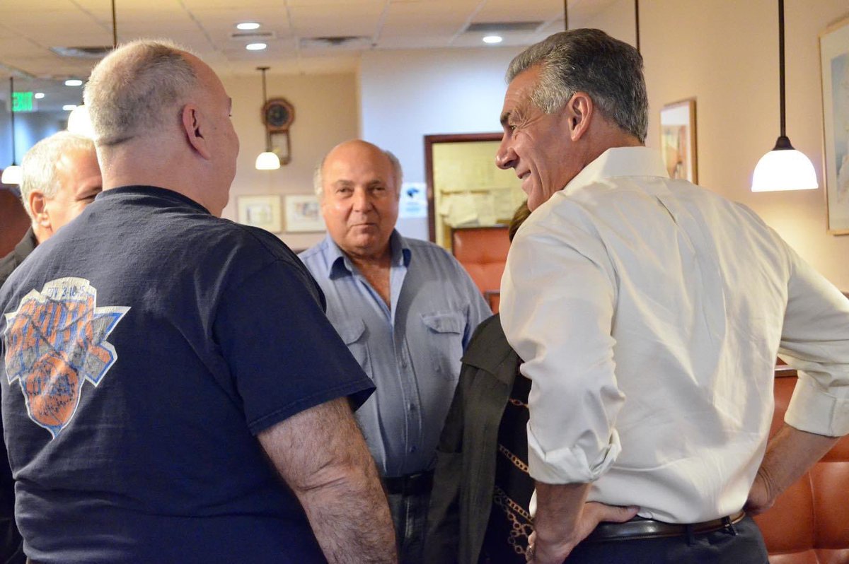 Jack4NJ's tweet photo. I’ve been spending my last day on the trail visiting small businesses throughout the state, the backbone of the New Jersey economy, & talking to their owners and supporters. This morning, it was at Matthew’s Colonial Diner in Waldwick and the Daily Treat in Ridgewood. #LetsFixNJ https://t.co/iZFit1e6AY