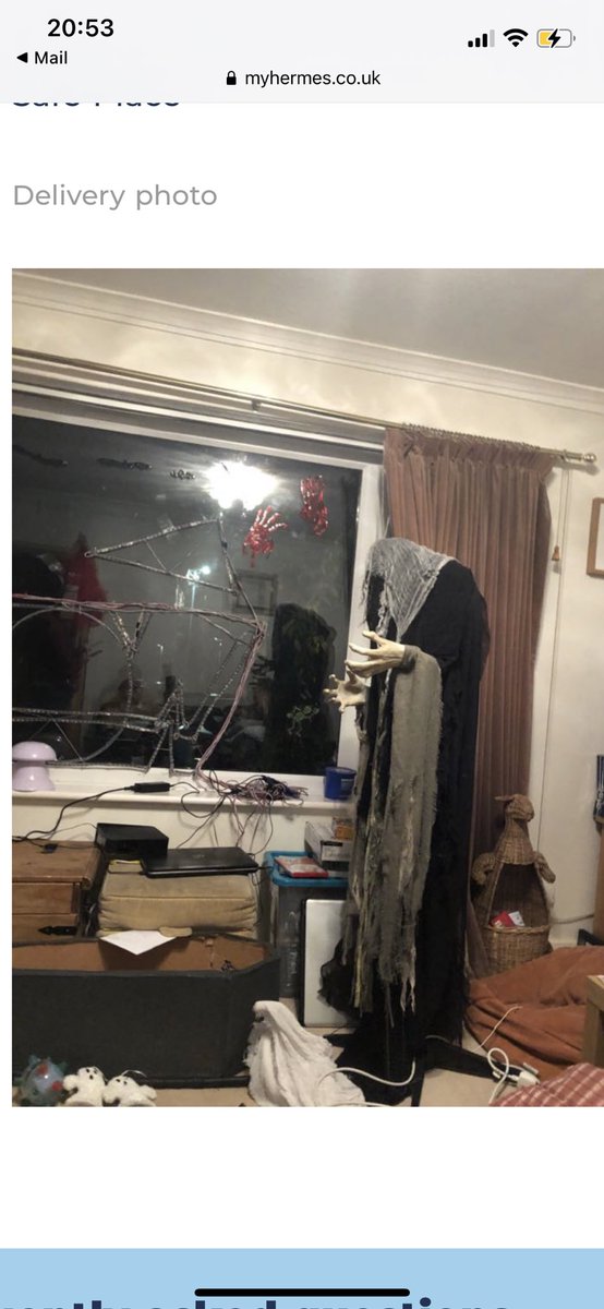 geebenx's tweet photo. I don’t know whether Hermes are taking the piss and winding me up… delivered my parcel to a safe place? I have no idea where or what this place even is 😩😩🤣 https://t.co/DIDCV5xbpe